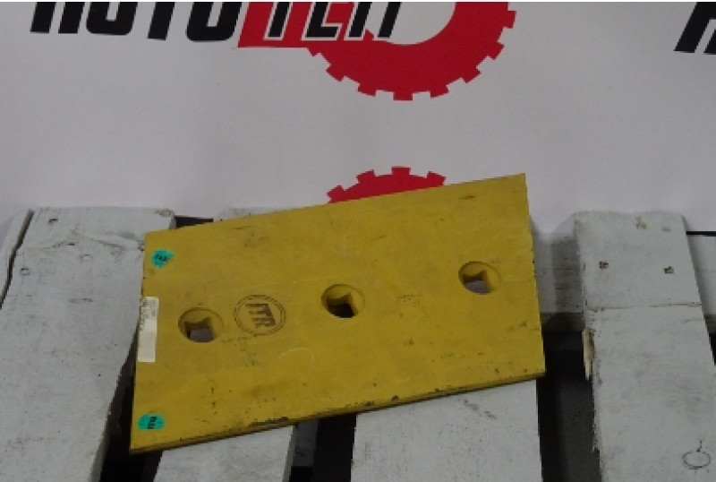 CAT sānu nazis 16x165x352